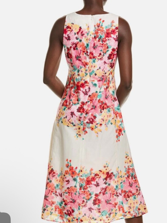 Maggy London Dresses & Skirts - Floral A-Line Midi Dress in White and Pink
